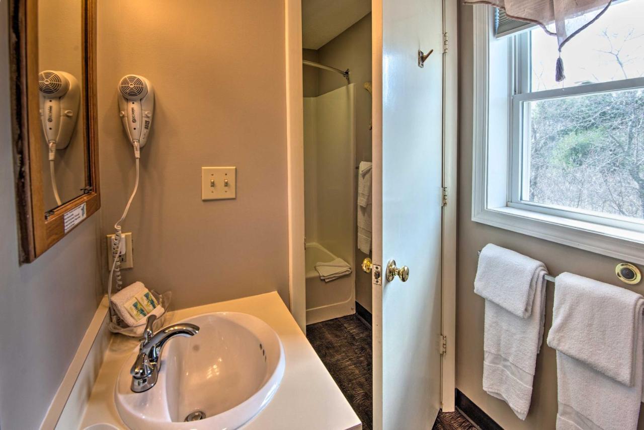 Southern Maine Retreat Less Than 2 Mi To Wells Beach! Bagian luar foto